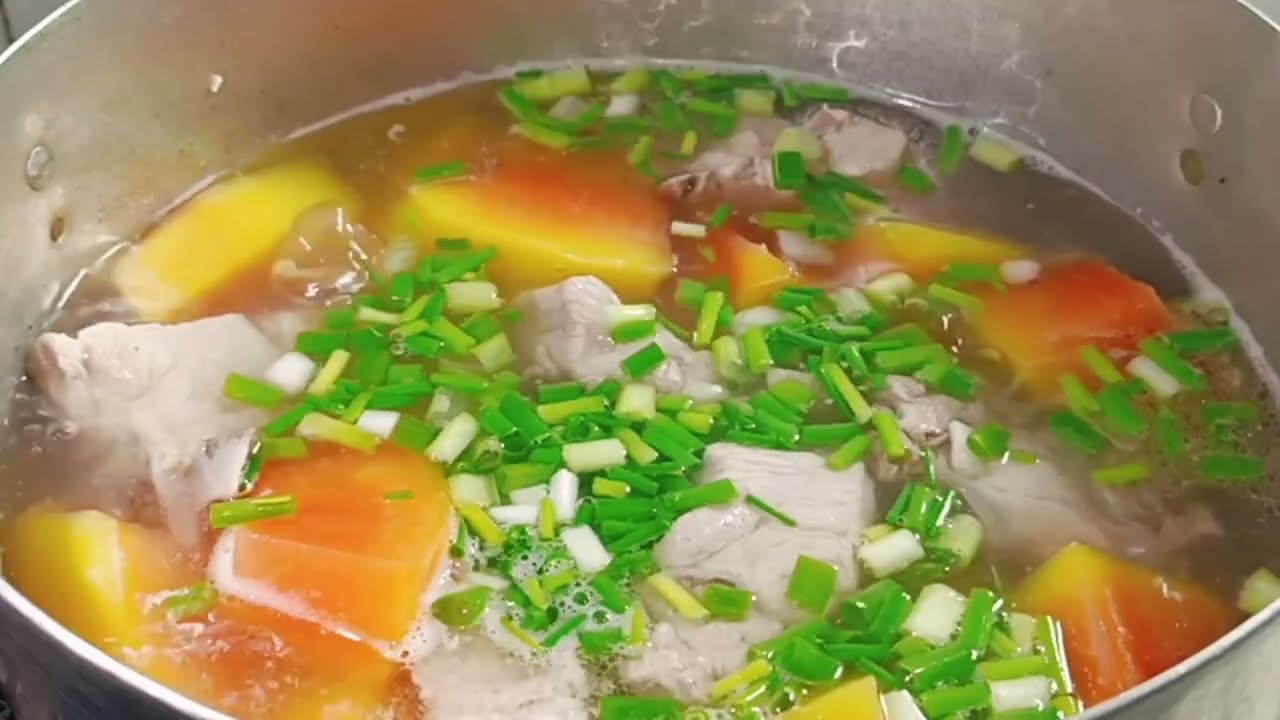 Canh Sườn Heo Hầm Đu Đủ Cách Này Ngọt Nước Thơm Ngon Đầy Dinh Dưỡng