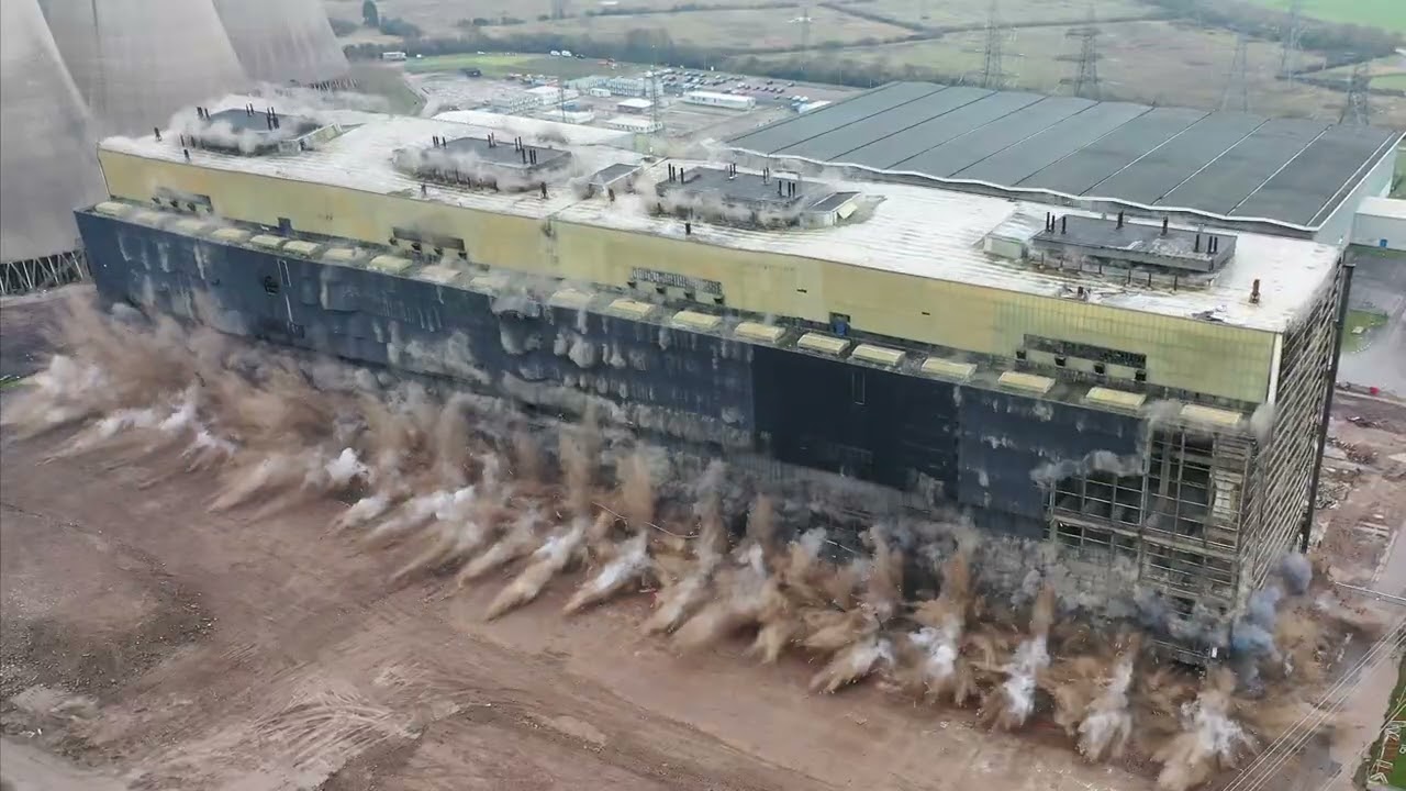 782,000m³ of Power Station Boiler House Brought Down in Seconds