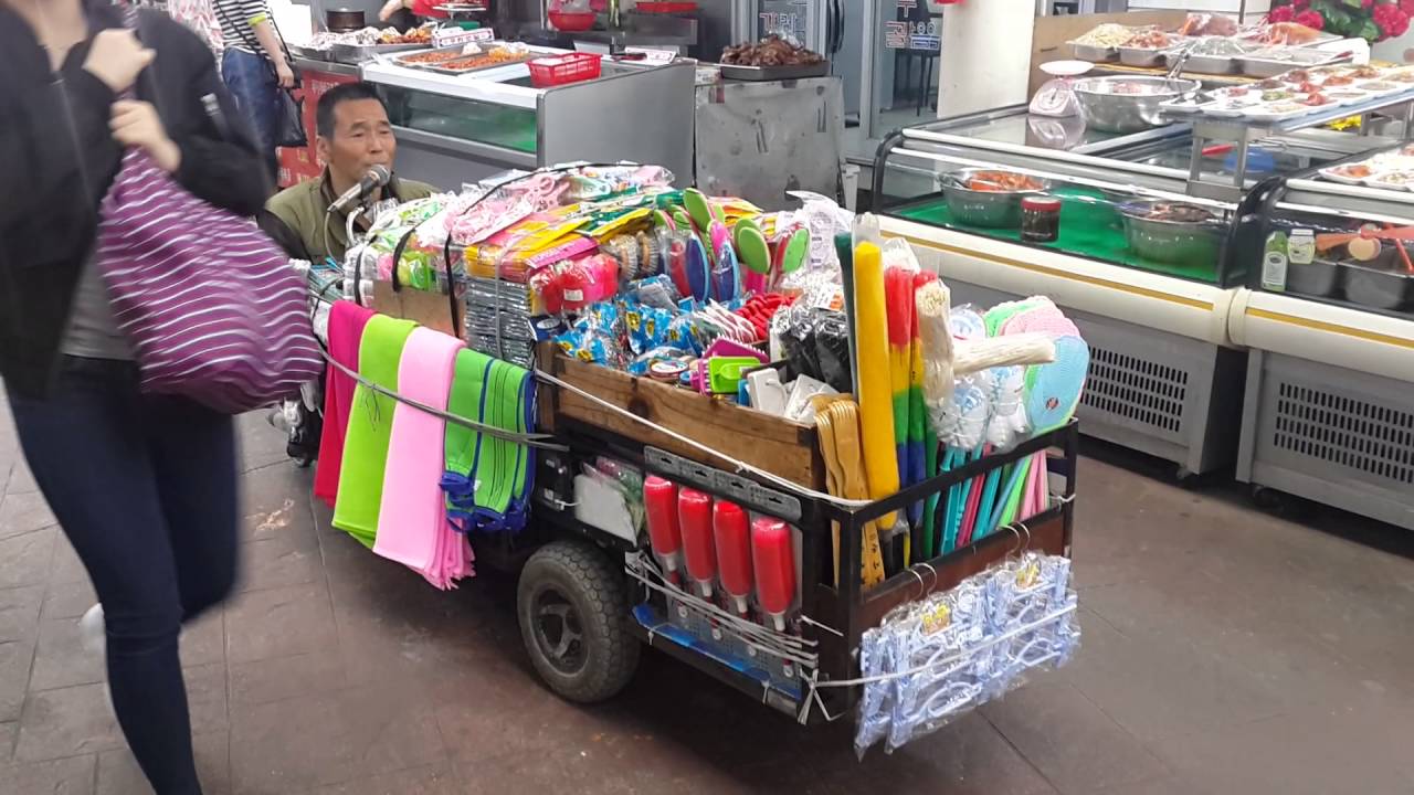 와룡시장의 명가수