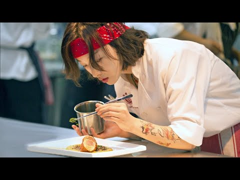 طباخة خجولة وصلت لقلب المدير عن طريق معدته ملخص فيلم Tihs Is Not Waht