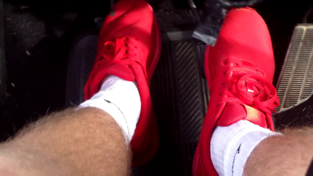 How to drive a manual truck smooth and never stall! YouTube