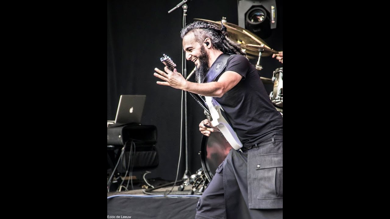 Extrait de @Lazulitv Live in the UK - YouTube