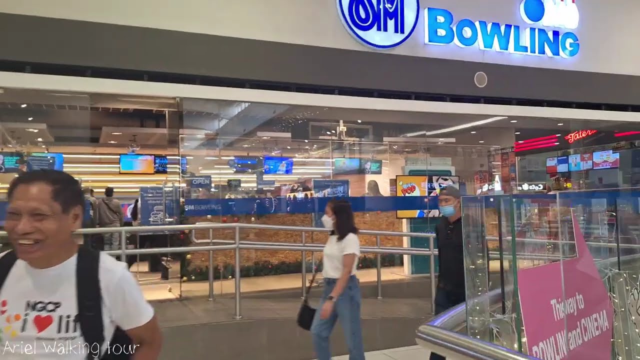 Christmas wont be complete without a visit to SM Mall 