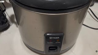Tiger JNP-S10U 5.5 Cup Capacity White Rice Cooker