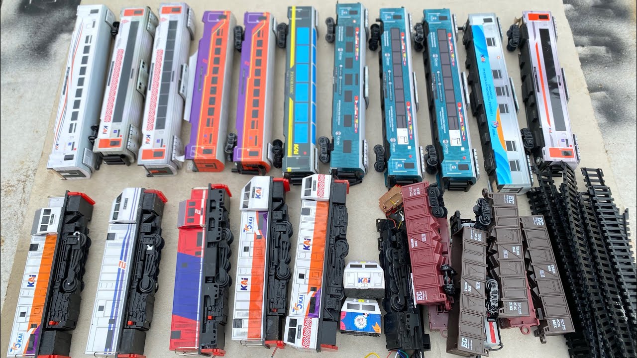 Mulung Kerete Api Mainan Yang Di Buang Pabrik