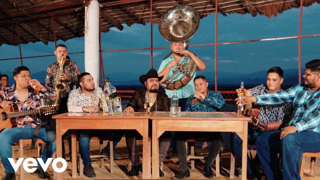 El Cejas Y Su Banda Fuego - El Corrido Del Puente