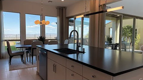 Indoor Outdoor Living Strip & Mountain View Las Vegas 3942 Sqft, 6BD, 6BA, 4CAR, Carmel Cliff Pulte