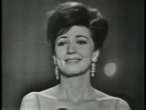 Anna Moffo sings the Jewel Song from Faust