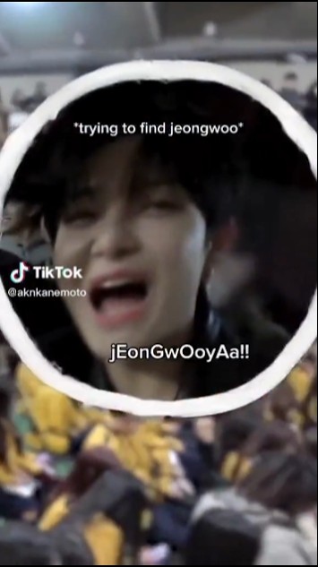 chaotic graduation in the history 😂 #treasure #jeongwoo