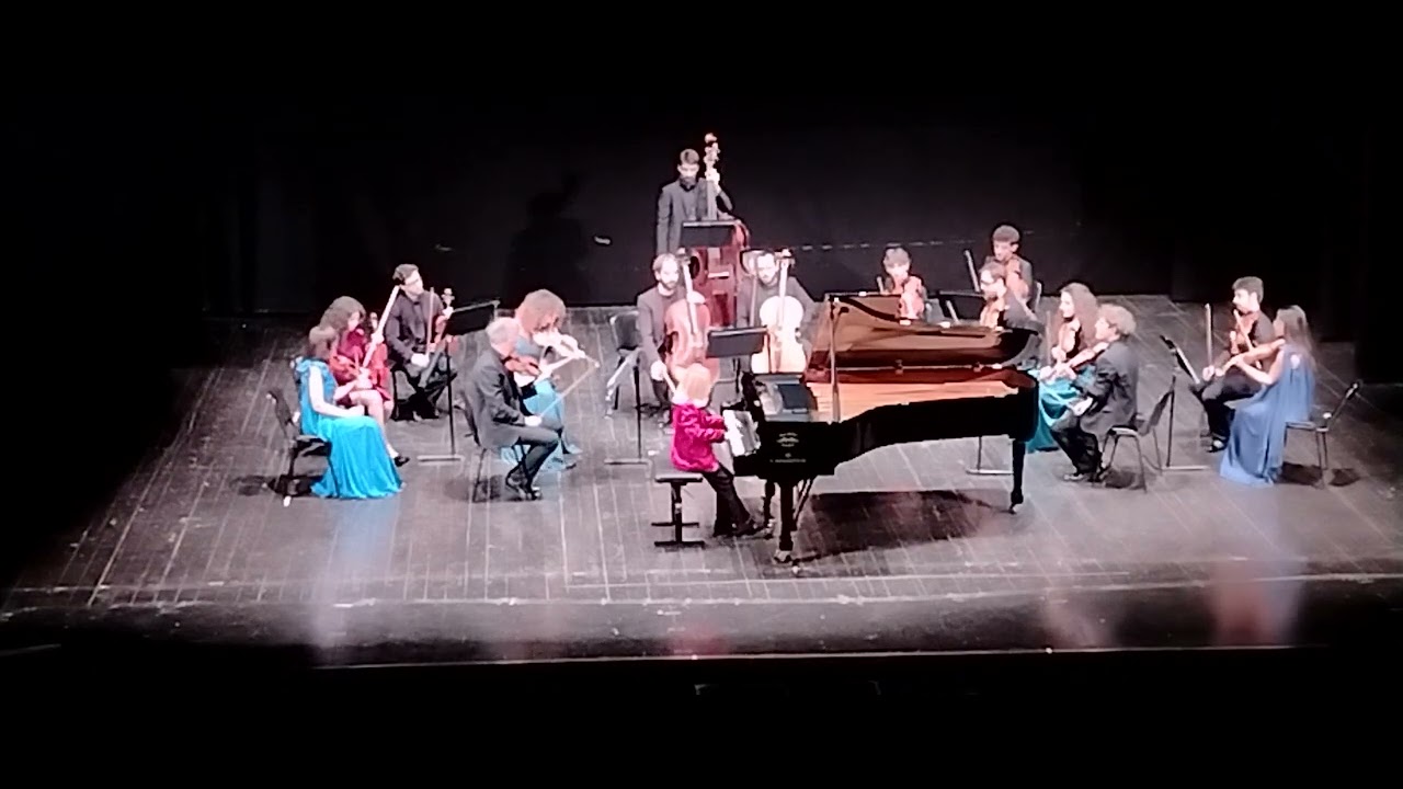 ALBERTO CARTUCCIA CINGOLANI plays MOZART CONCERTO K 414 I MOV