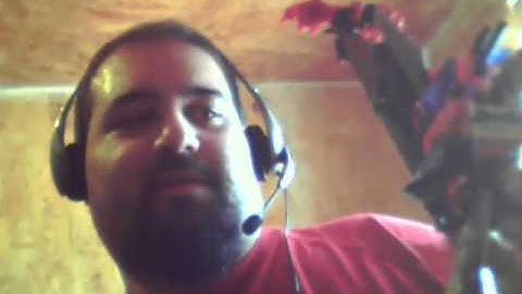 Transformers Universe Classics 2.0 Blaster