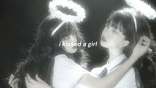 katy perry  - i kissed a girl (slowed n reverb) Resimi