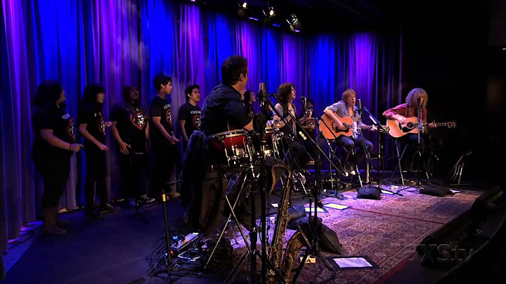 I Want to Know What Love Is Acoustic version - Acoustic performance video thumbnail