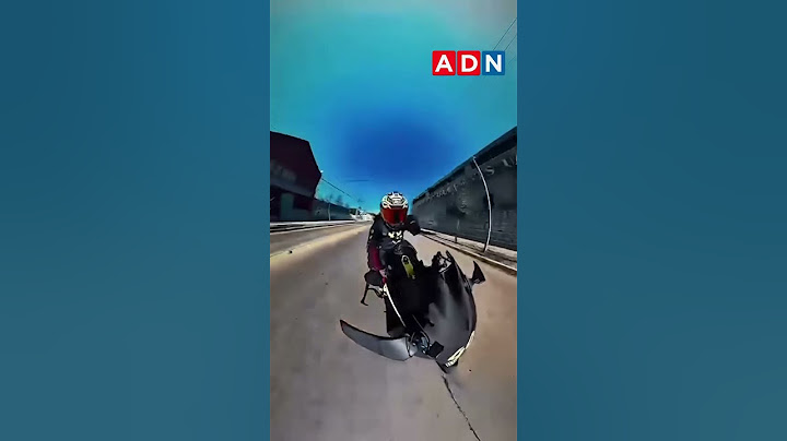 Motociclista detiene a mujer que atropelló anciano. #shorts #moto #usa #latino #foryou #help #fyp
