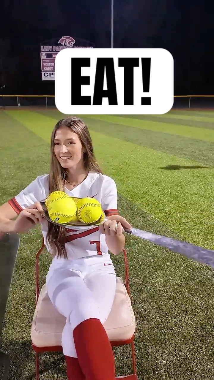 Softball pose setup + image reaction! Great commentary by Jellybean! #softball