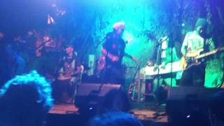 ULU ROOTS - 'Anget-Anget Tain Siap' (Live at Labuan Sait Beach Party)
