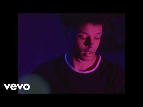 North Shy — North Shy - falling (Official Video)
