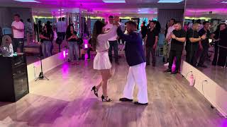 Alejandro Sol And Jessica Dancing Salsa La Style