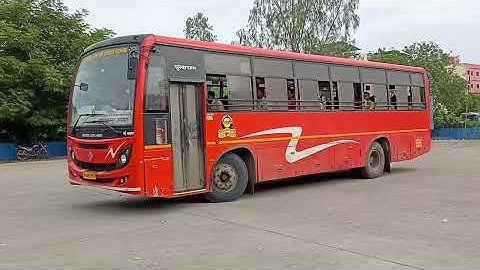 Hadgaon Bus Stand Nanded #msrtc #bus #travel #vehicles #transport #lalpari #nanded #hadgaon #old 