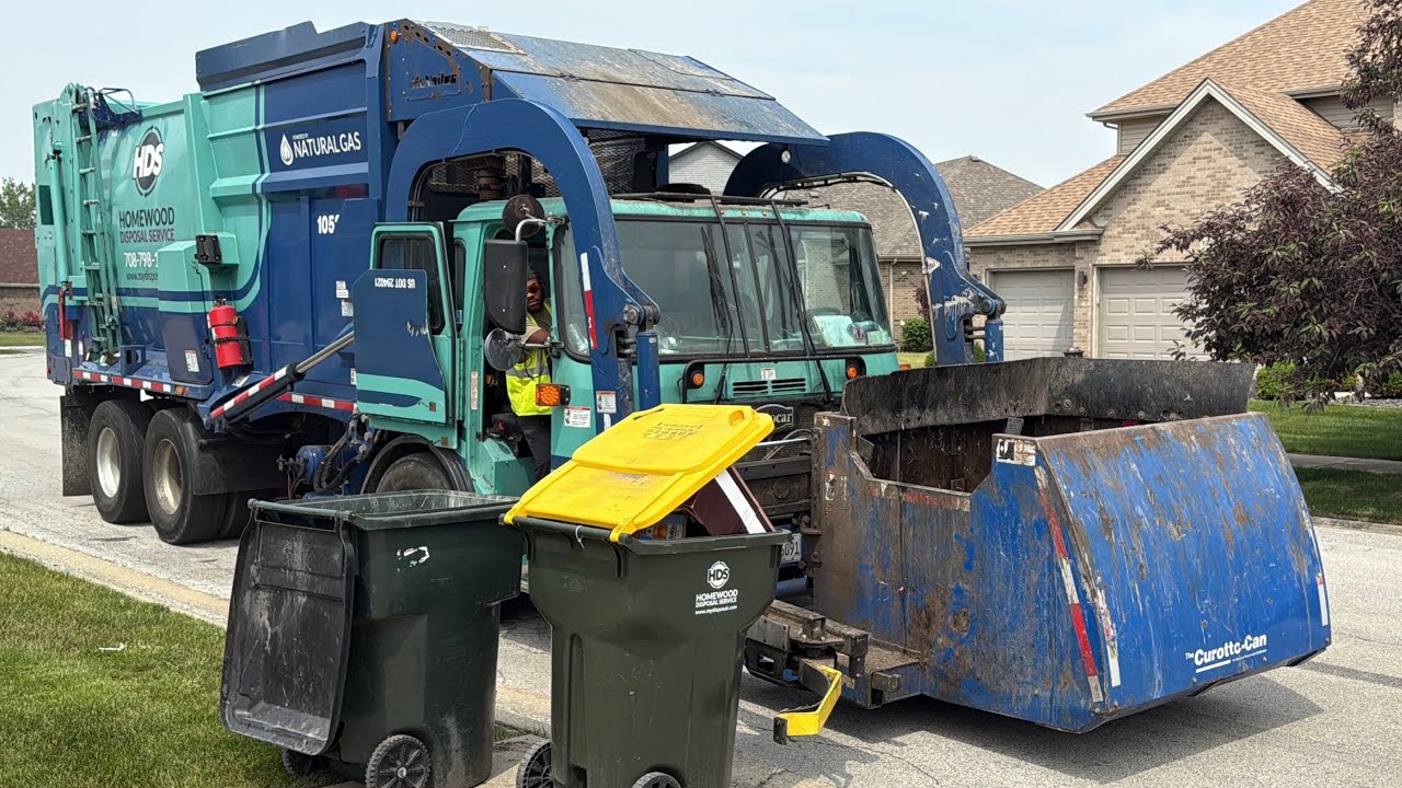 Homewood Disposal Autocar ACX McNeilus Curotto Can Garbage Truck