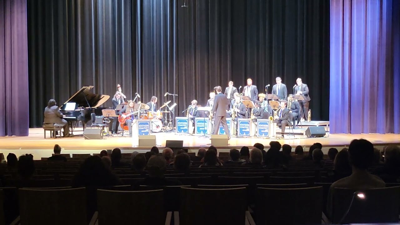 University of Memphis Southern Comfort Jazz Orchestra and Jazz Singers - Jazz Band Concert(12)