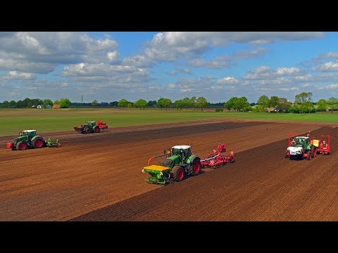 5x Fendt: 1400 HP | Potato Planting 2018 | Mencke Landbouw B.V.