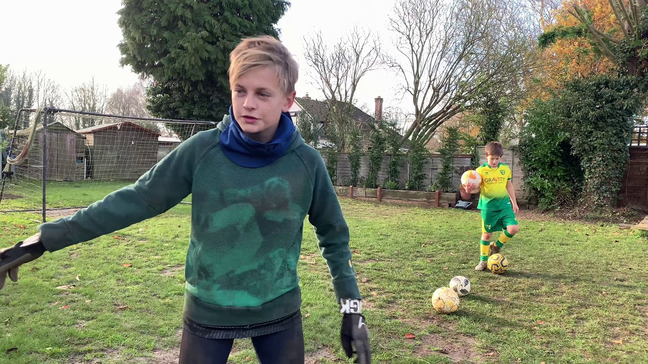 Kelz Goalkeeper practise