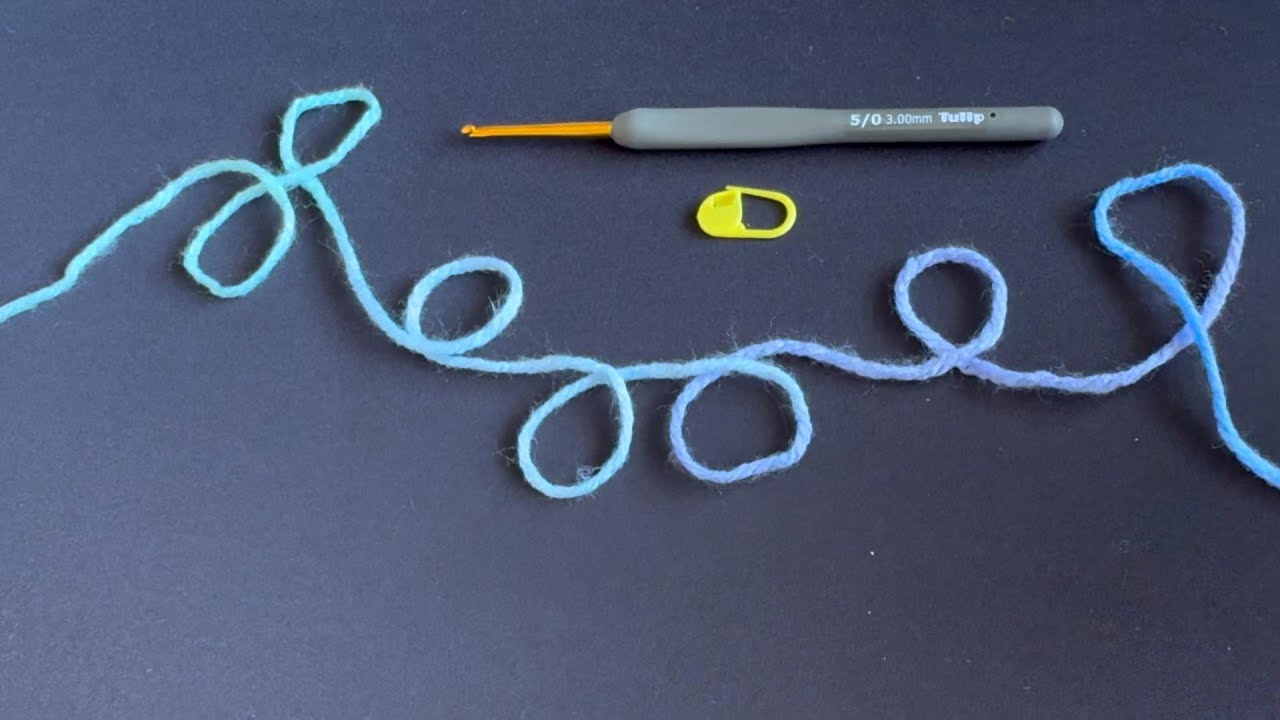 Crochet Basics - Magic Ring