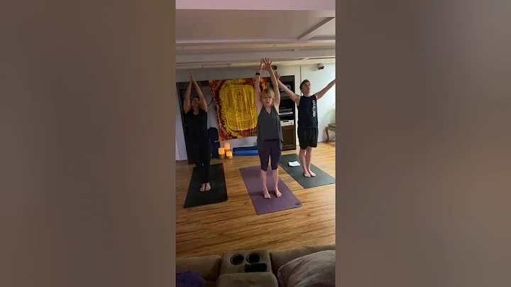 Yoga for stiffs with Julie FUNKE