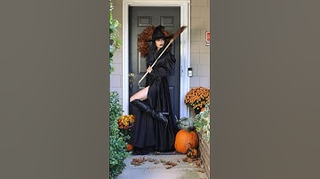 HALLOWEEN, BUT MAKE IT FASHION!🎃🍭 #halloween #halloween2023 #witches #halloweencostume #witchcore