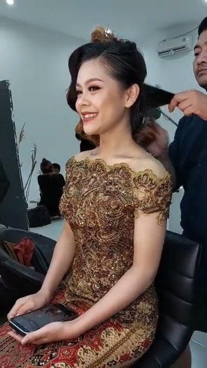 #shorts Meli pakai kebaya, cantiknya mana tahan..