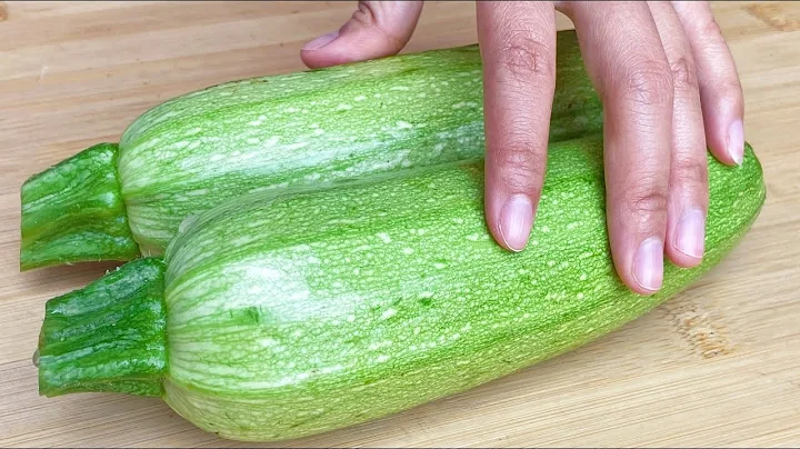 西葫蘆這種做法火了，飯店一份賣68，在家做成本不到6元，真解饞 HOW TO MAKE ZUCCHINI   is so popular - 天天要聞