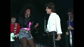 The Rolling Stones - Gimme Shelter (live at the Tokyo Dome)