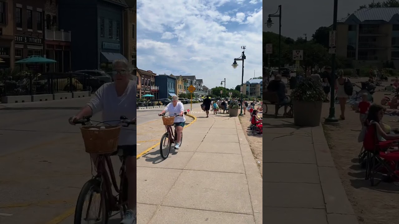 Cute Lake Town in the Midwest - Pewaukee, Wisconsin