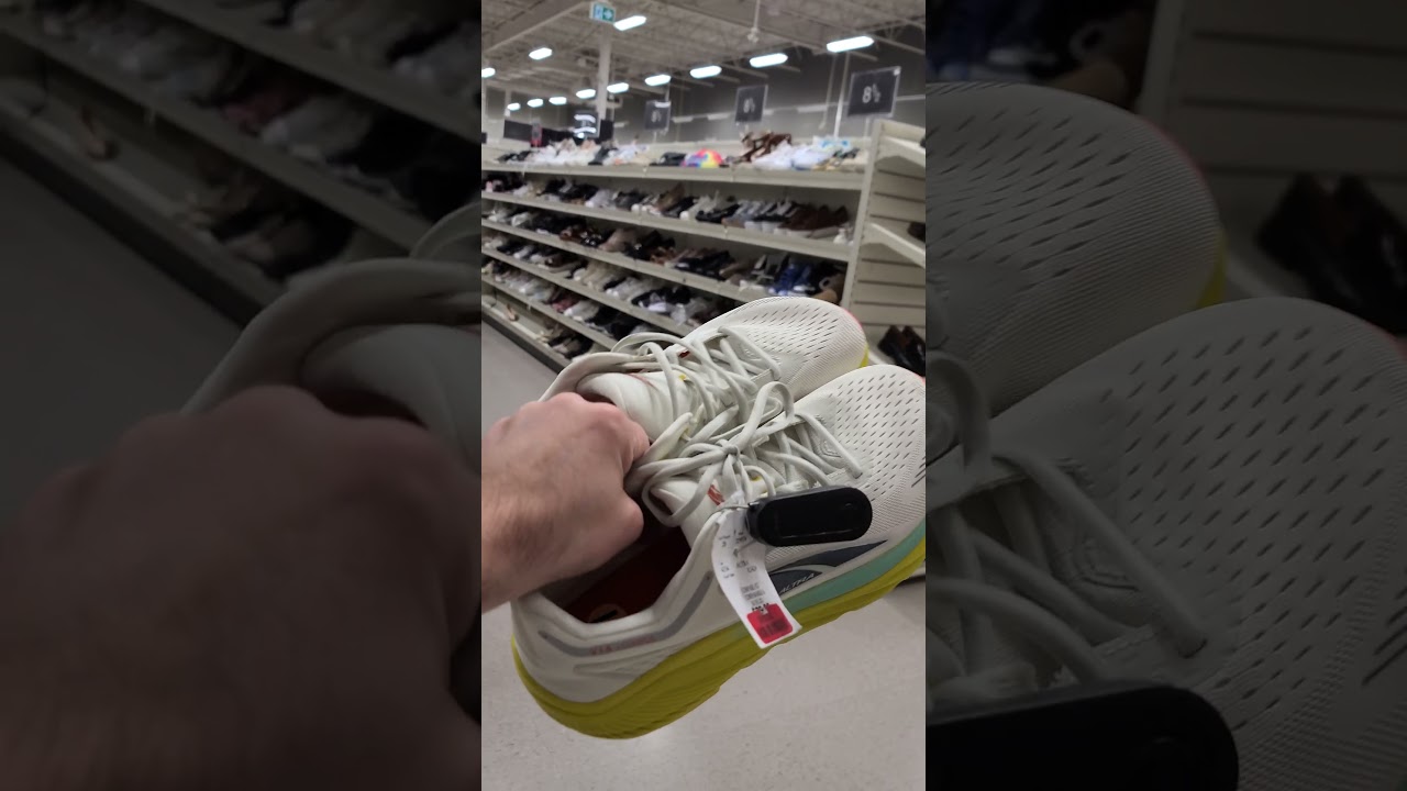 БЕГОВЫЕ КРОССОВКИ ALTRA НОРМ ЦЕНА?