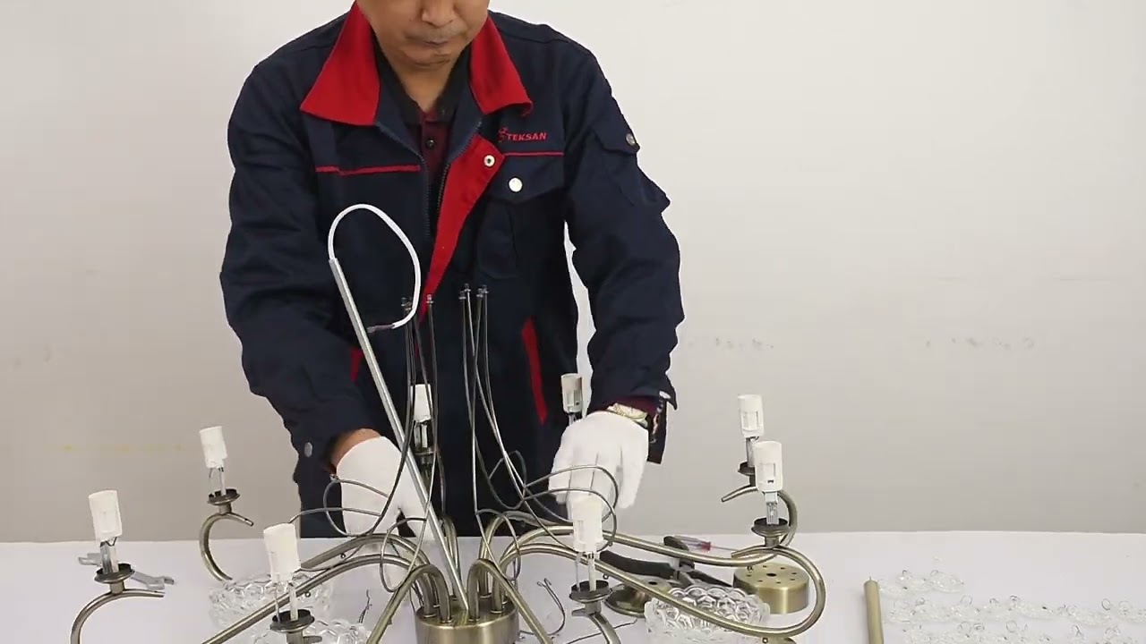 TEKLED | How to install Ceiling Light (SKU: 159-17710, 159-17712)