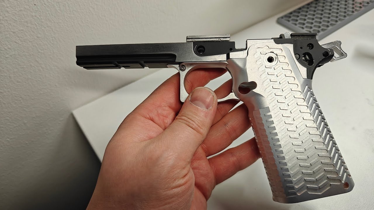 5KU Airsoft Hi-Capa aluminum grip fitment to Tokyo Marui HiCapa Frame. 