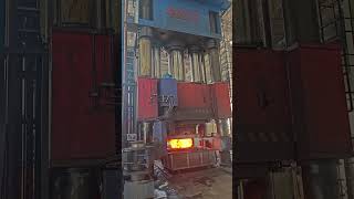 Inside the forging factory Giant Hydraulic Press Working at Full Capacity #forging #process #press