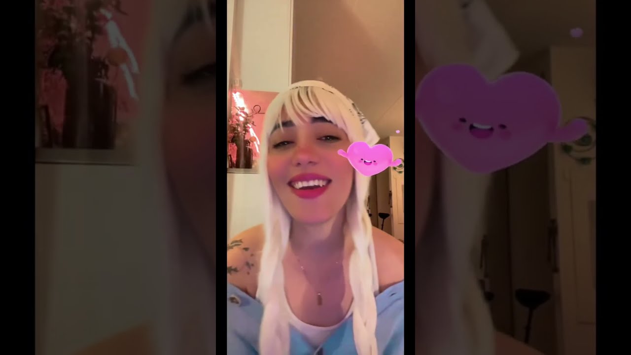 هههههه فصلاتي بل بث🤣🫶