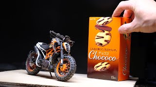 Hyper realistic paper art KTM DUKE 390/No modeling software,No machine.-Paper modelling- screenshot 4