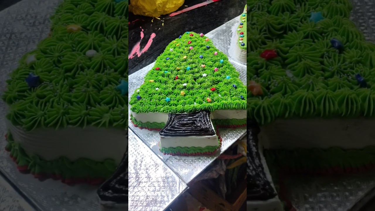Christmas tree cake design 