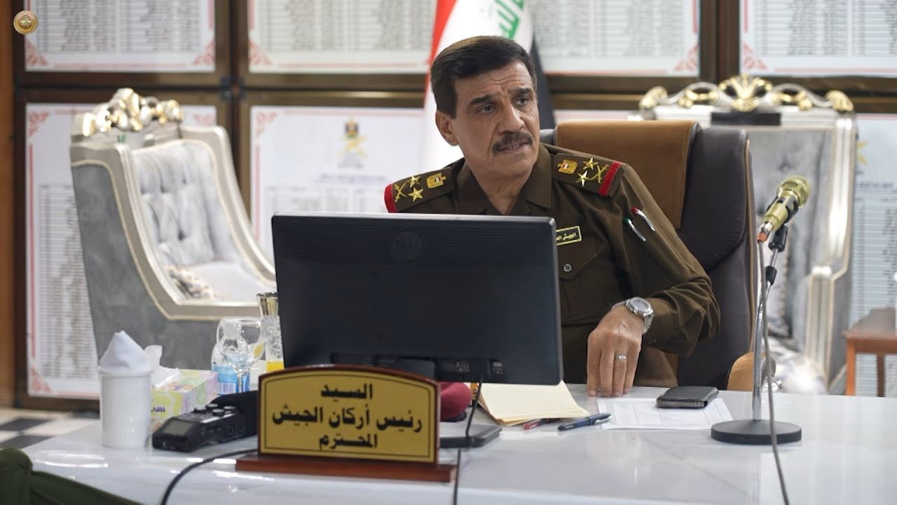 رئيس أركان الجيش يحضر مقابلة الطلاب المرشحين لدورة الأركان المشتركة الرقم (٨٥)