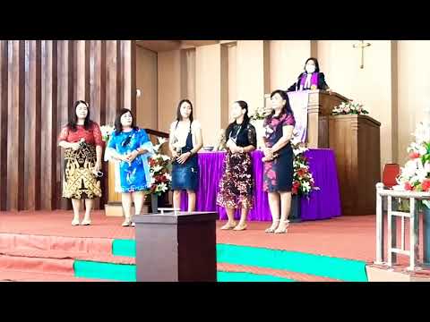 Bapa Yang Mengasihiku - Regina Pangkerego (Official lyric video)