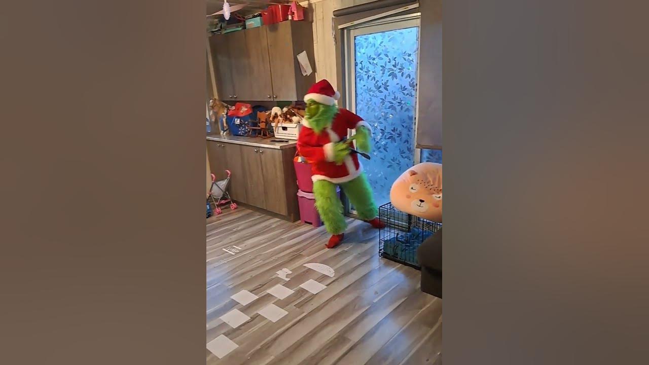 The Grinch Steals a Christmas Tree || ViralHog The Grinch Steals a Christmas Tree || ViralHog