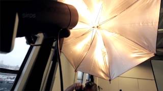 Download Lagu Erik Valind Demonstrates Broncolor Siros Monolight Setups MP3