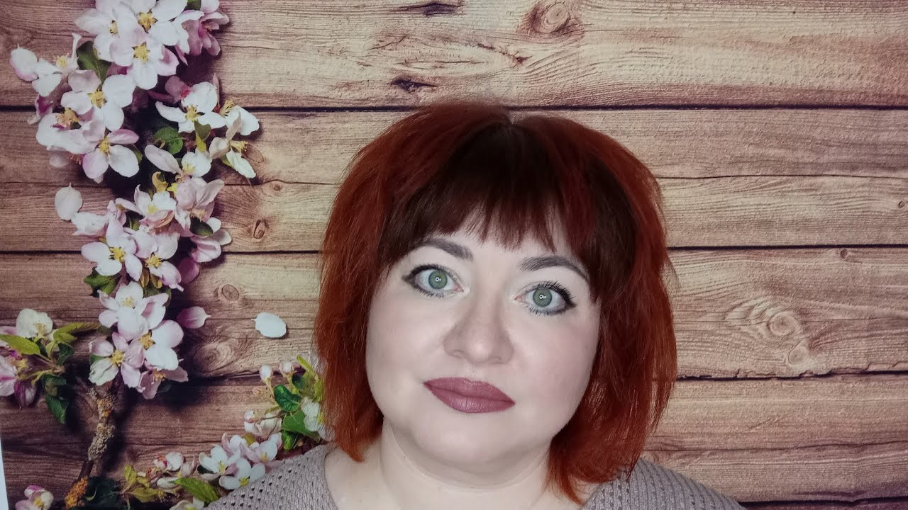 Макияж с новыми оттенками карандашей из серии WOOD EXPERT FABERLIC.