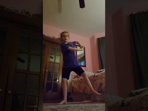 ilit it's me dance practice #illlit_ offical