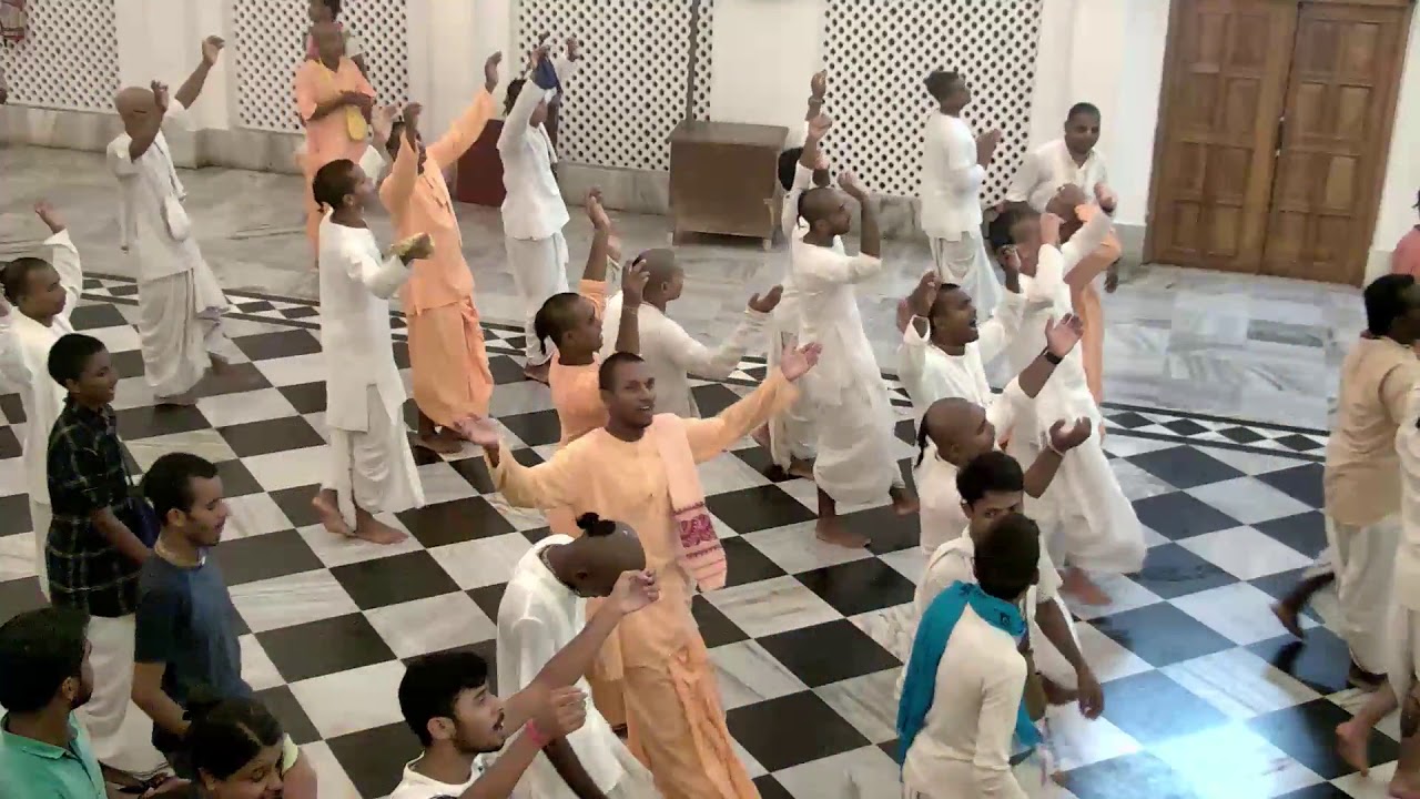 20180718 Evening Sandhya Aarti in Sri Dhama Mayapur.