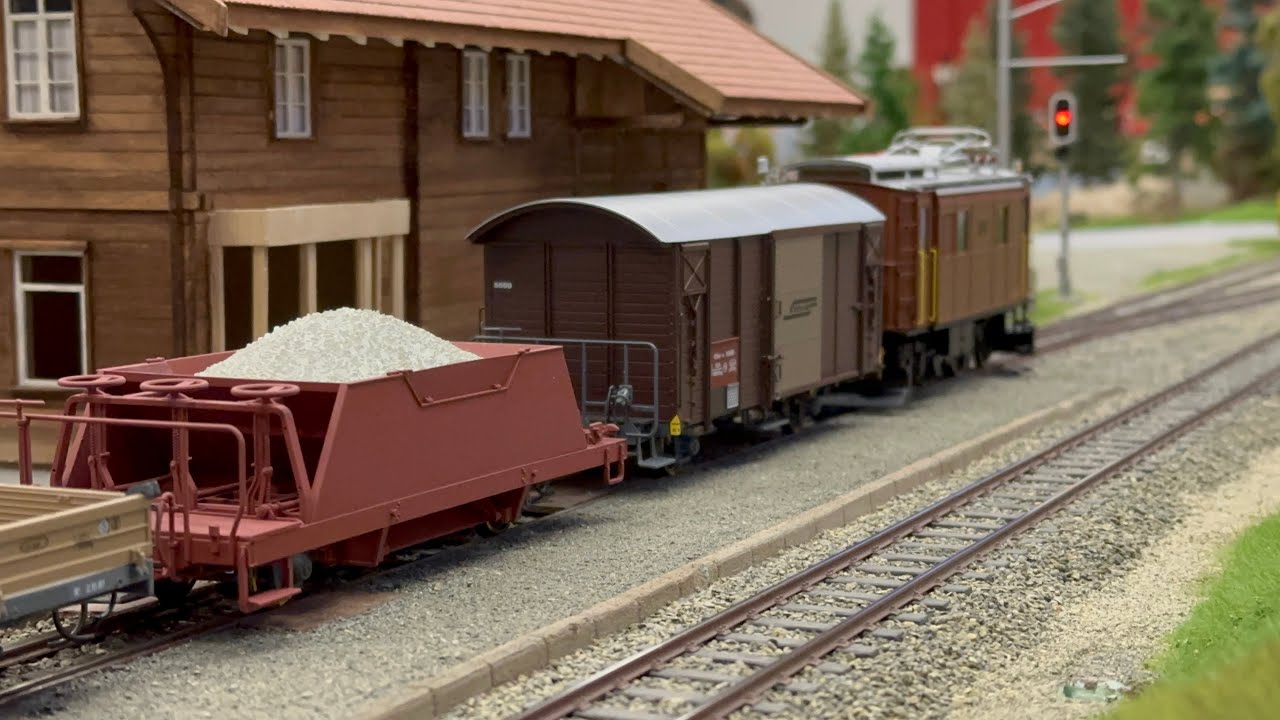 Die Rhätische Bahn in Spur 0m 