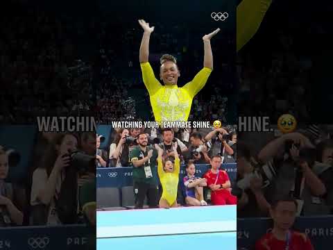 Throwback to Flavia Saraiva cheering on Rebeca Andrade as she nailed her floor routine. ❤️